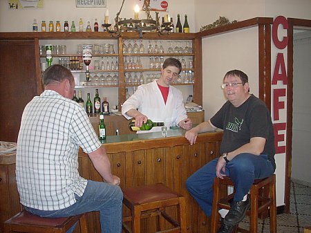 Estaminets flamands : Café - Boucherie ( Eric Kieken) à Godewaersvelde