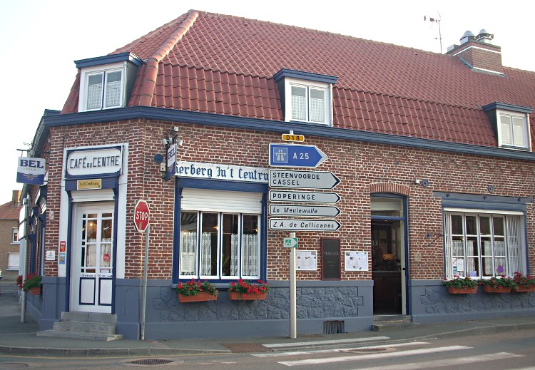 Estaminets flamands : L'estaminet du Centre ( ou Café du Centre) à Godewaersvelde