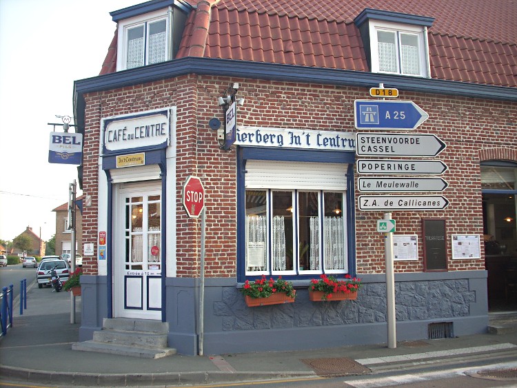 Estaminets flamands : L'estaminet du Centre ( ou Café du Centre) à Godewaersvelde