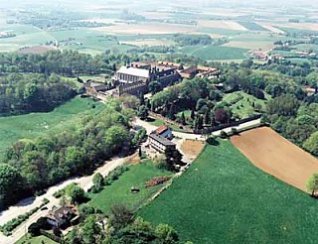 Abbaye du Mont des Cats, vue aerienne